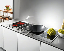 Load image into Gallery viewer, Miele CS1122E 15″ Ceramic Double-Burner Hob – 240v