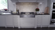 Load image into Gallery viewer, Miele KMR1136 Liquid Propane 36″ Range Top with Griddle